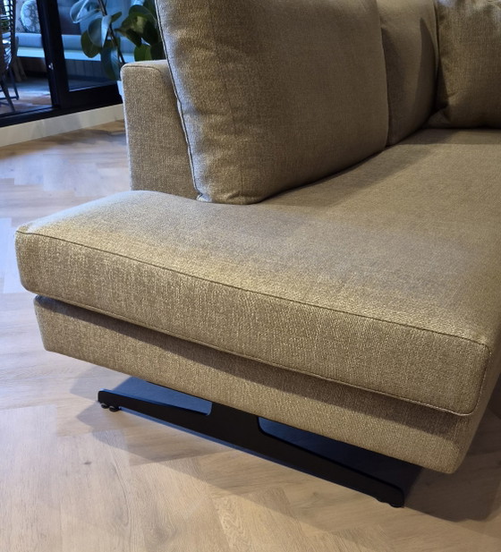 Luxurious and Very Royal Corner Sofa 2.35 x 4.55 x 1.65 – Cotton, Metal (photo 9 of 15)