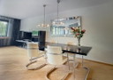 Leather armchairs plus Jan des Bouvrie dining table