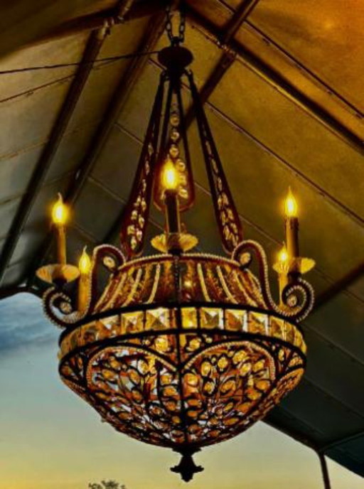 Großer antiker Kronleuchter aus Bronze und Kristall