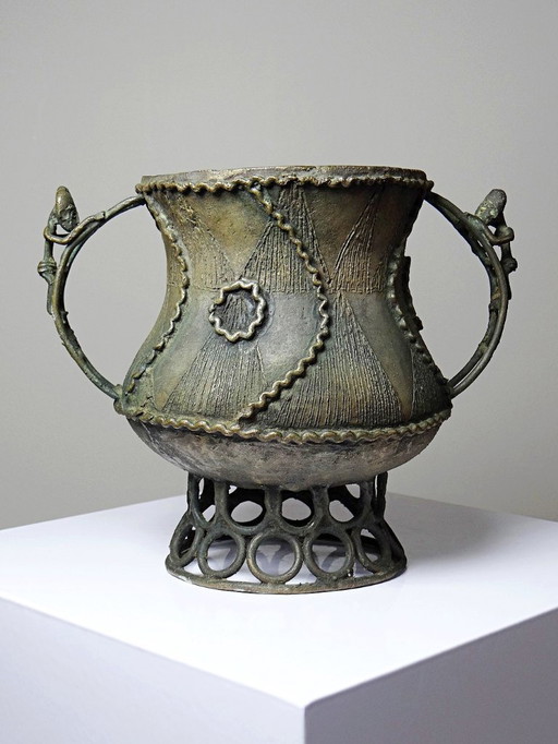 Pot Ashanti Kuduo, coupe des âmes, incomplet bronze à la cire perdu ancien