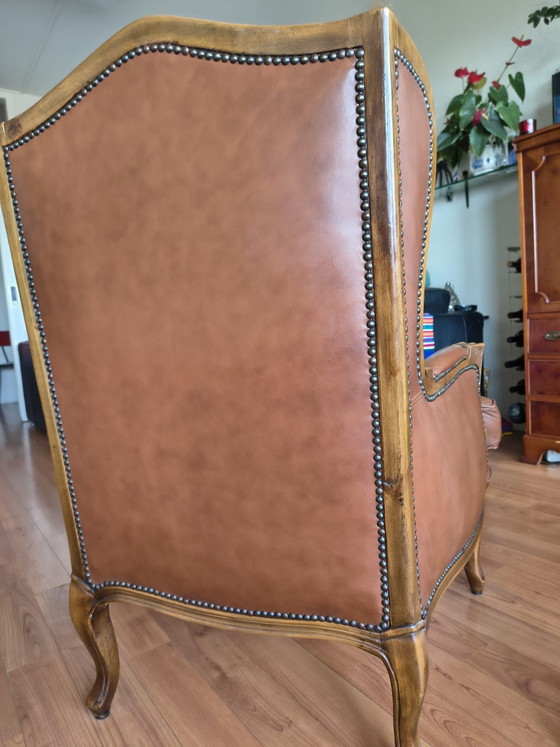 Chesterfield style Armchair – Wood, Leather (photo 2 of 11)