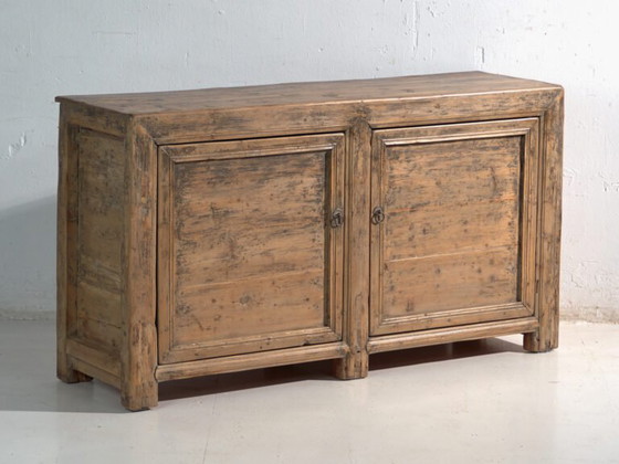 Antikes chinesisches Kiefern-Sideboard – China, circa 1930 – Brass (photo 7 of 40)