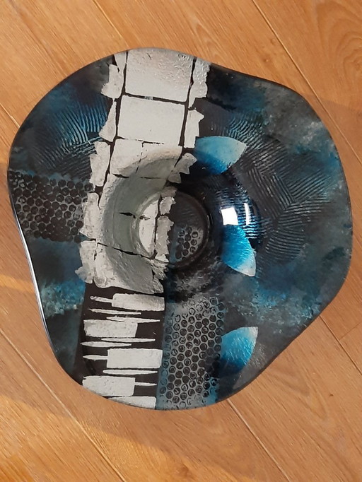 Waage „Hut“ des Künstlers Pagu