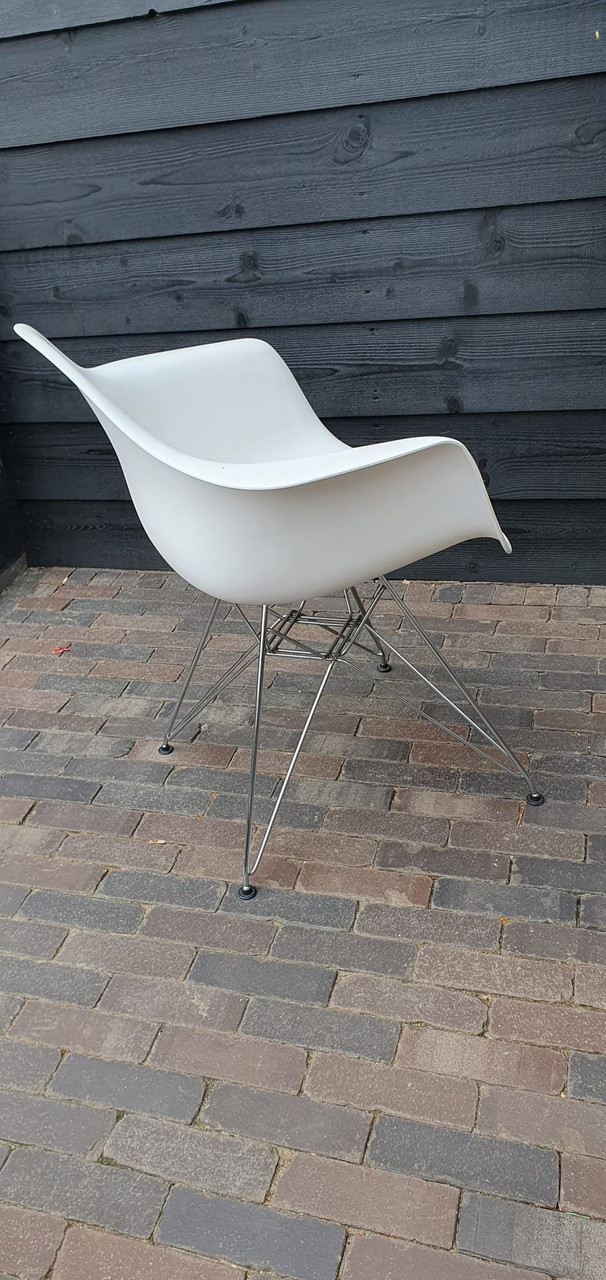 6 vitra eames dx stoelen