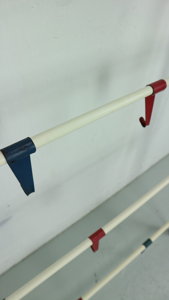 Image 1 of Coen de Vries per Devo “Scale” Appendiabiti in metallo, Paesi Bassi, anni &#39;60