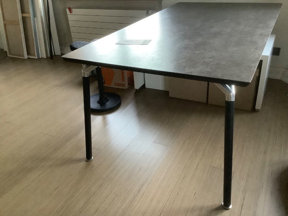 Image 1 of Bree's New World - Table de travail/salle à manger en céramique