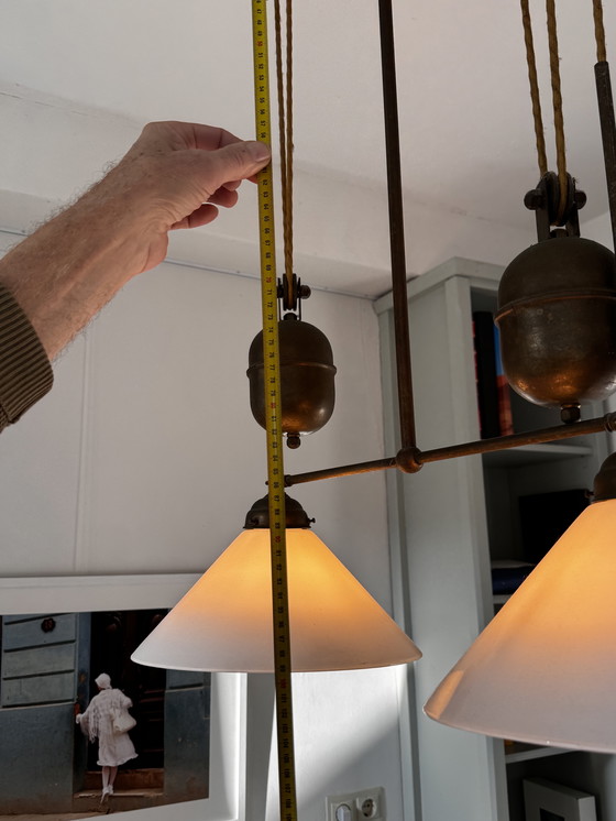 Image 1 of Lampada a sospensione antica con contragewicht