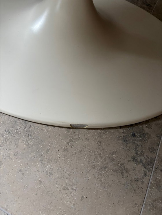 Image 1 of Marble Bianco Carrara table top with leg (Knoll tulip-style)