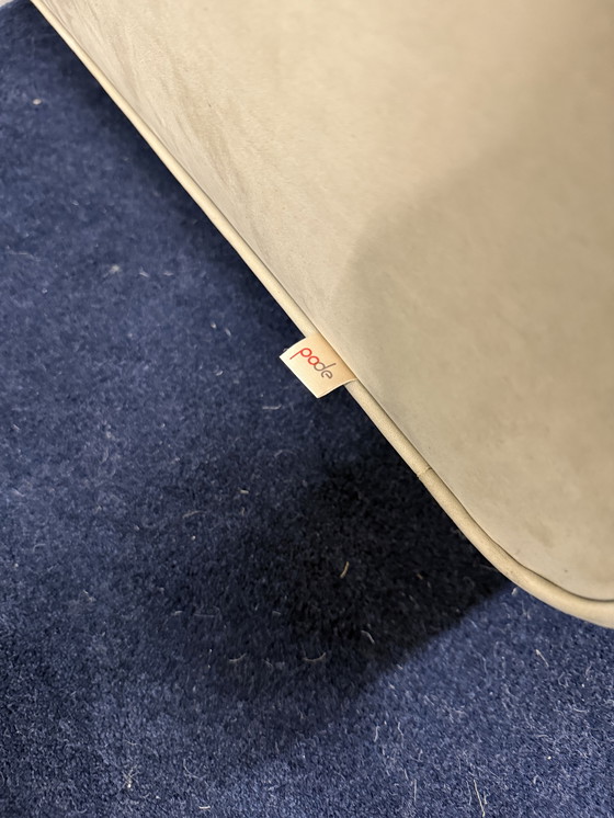 Image 1 of Canapé deux places Pode Marv en cuir Danza couleur ardoise