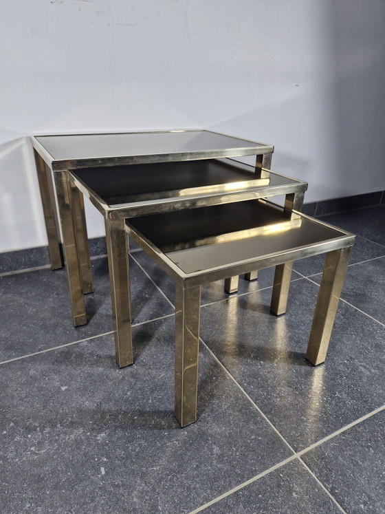 Set van 3 vintage nesttafels, Hollywood Regency-stijl, Belgochrom, Bijzettafels, Chroom, Gold (foto 2 van 12)