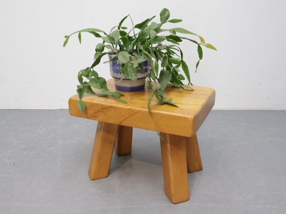 Image 1 of Brutalist bijzettafel Massief eiken handgemaakt