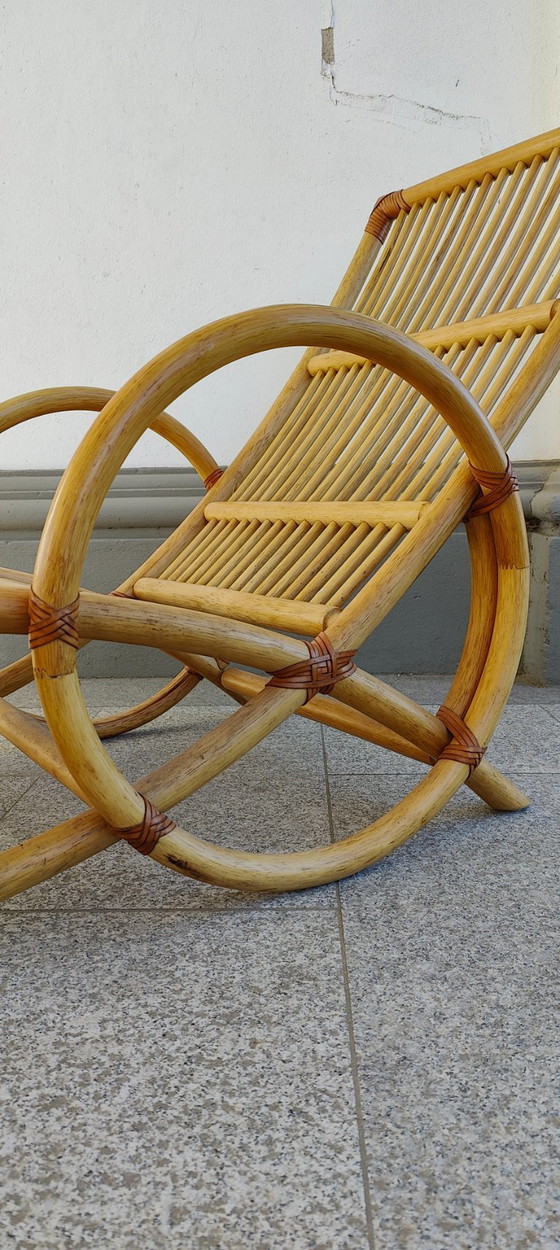 Image 1 of Ensemble chaise longue et pouf en rotin, années 1980
