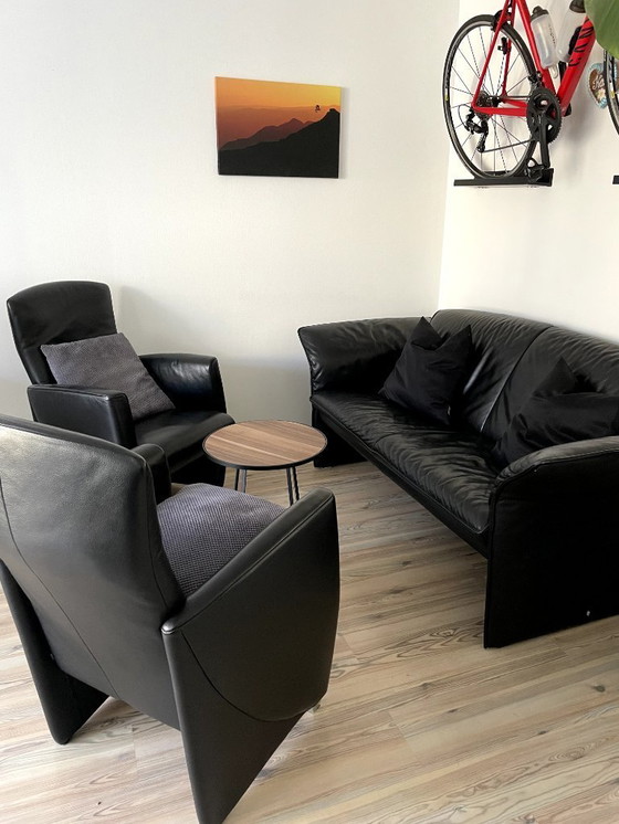 Image 1 of Conjunto de cuero JORI - sofá + 2 sillones - cuero auténtico negro, diseño clásico