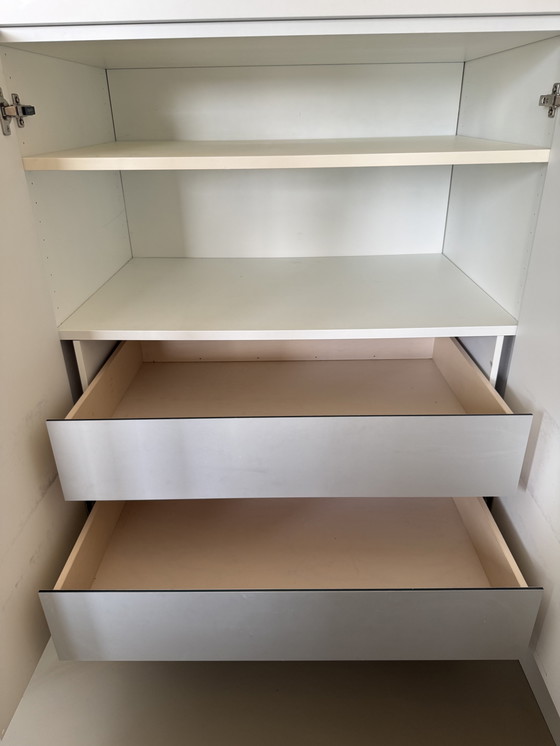 Image 1 of 2 mobili bianchi di Cappellini