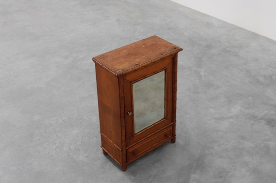 Image 1 of Mobile speziale in finto bambù con specchio e cassetto, Francia, 1900