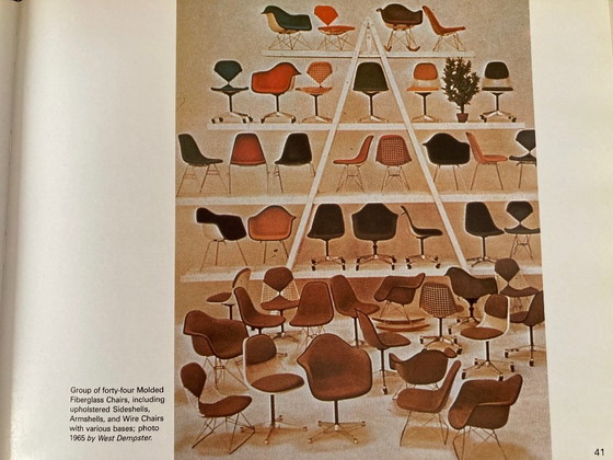 Image 1 of Suite aus 4 drehbaren Space Age-Stühlen. Bezug aus dem Original. Charles Eames - Herman Miller