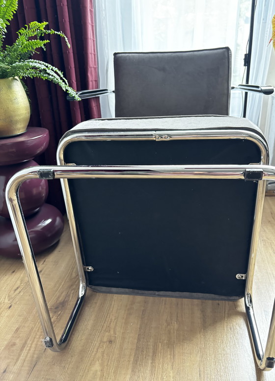 Image 1 of Zuiver Ridge Rib- Design fauteuil ribstof 