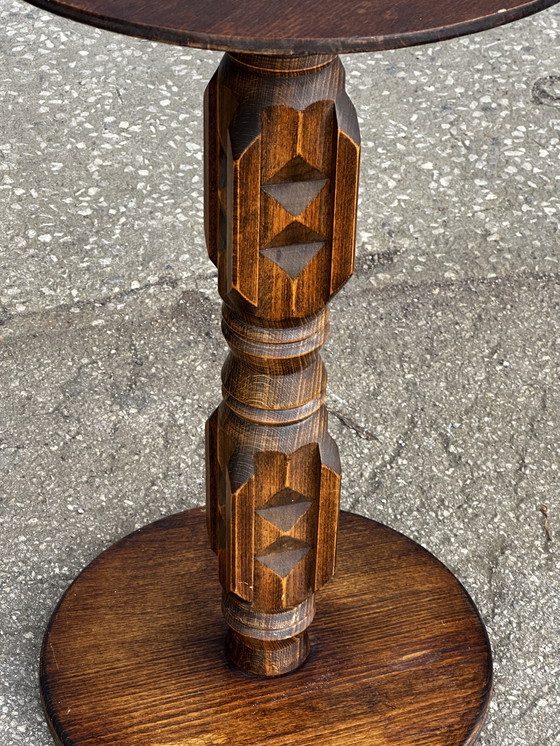 Image 1 of Bijzettafel en console van houtsnijwerk uit de jaren 1930