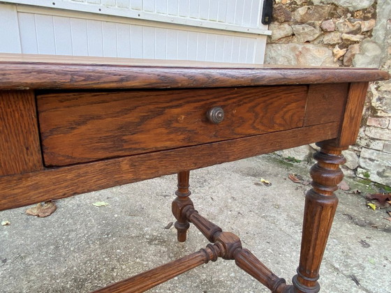 Image 1 of Schreibtisch mit 2 Schubladen, massive Eiche, 130 x 71 cm