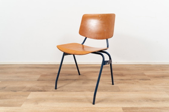 Sillas industriales de Kho Liang Ie – car katwijk, Sillas de comedor, Madera, Metal (photo 2 of 6)