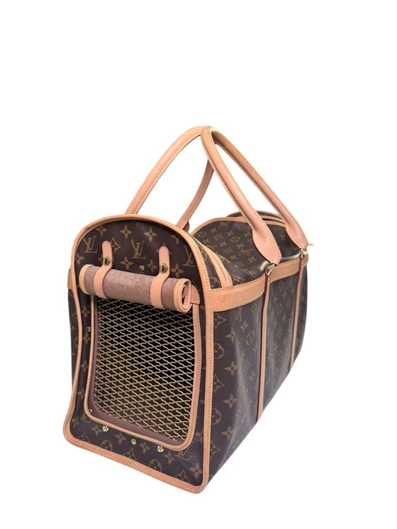 Image 1 of Louis Vuitton reistas met hondenmotief