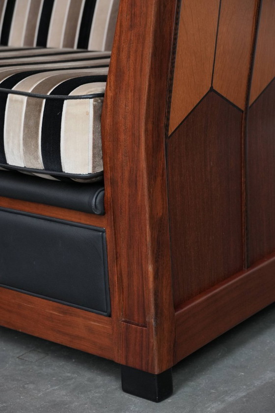 Image 1 of Sofá de diseño Schuitema de 2,5 plazas de la serie Decoforma con preciosa carpintería.