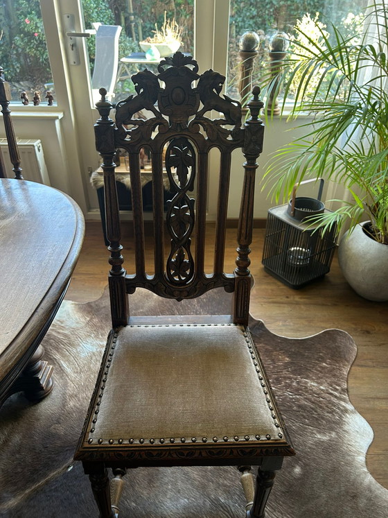 Image 1 of Historische eethoek uit 1885/1900 massief hout gesneden 