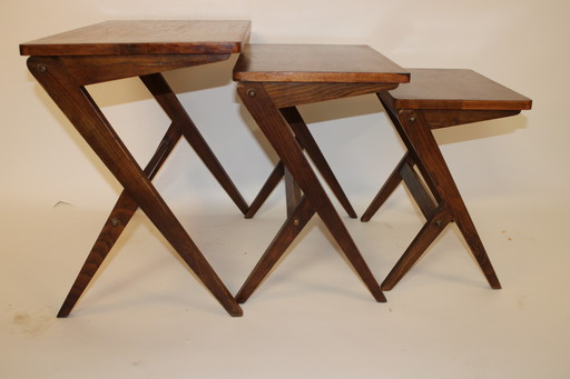 Vintage side tables 'nesting tables' mid-century