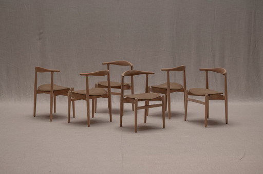 Model FH 1934 dining chairs by Hans J. Wegner