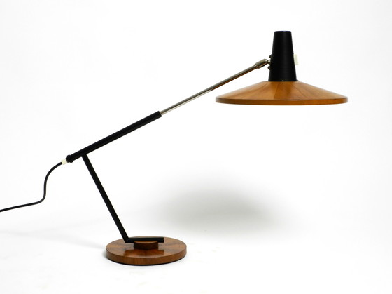 Image 1 of Lampe de table moderne Mid Century par George Frydman pour Temde avec placage de teck en très bon état