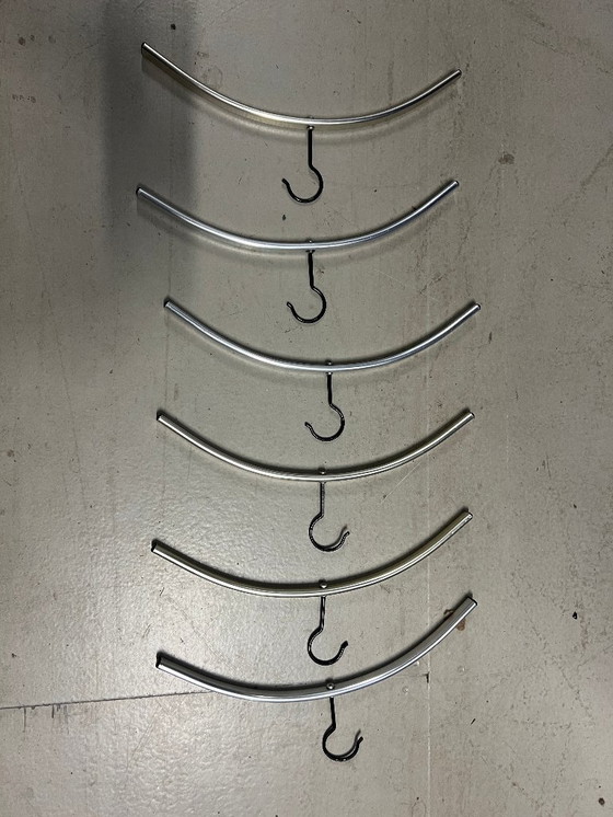 Image 1 of Cintres à vêtements