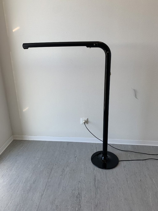 Lampada da terra "Tube" di Anders Pehrson – Ateljé Lyktan – ca. 1975 – originale con adesivo