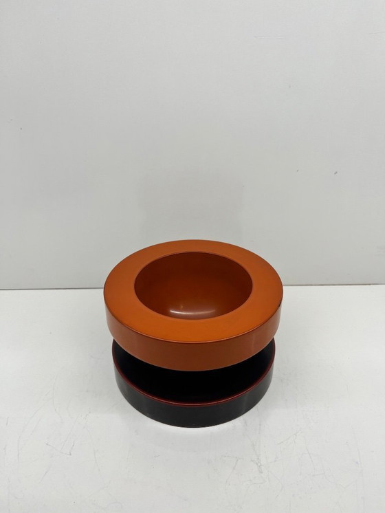 Image 1 of Ettore Sottsass – Compotier – Marutomi – Basilico – Rot und braun lackiertes Harz – italienisches Design