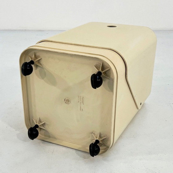 Image 1 of White Laundry Bin by Anna Castelli for Kartell, 1970s