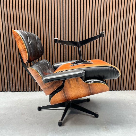 Image 1 of Vitra Eames Lounge Chair - Vintage