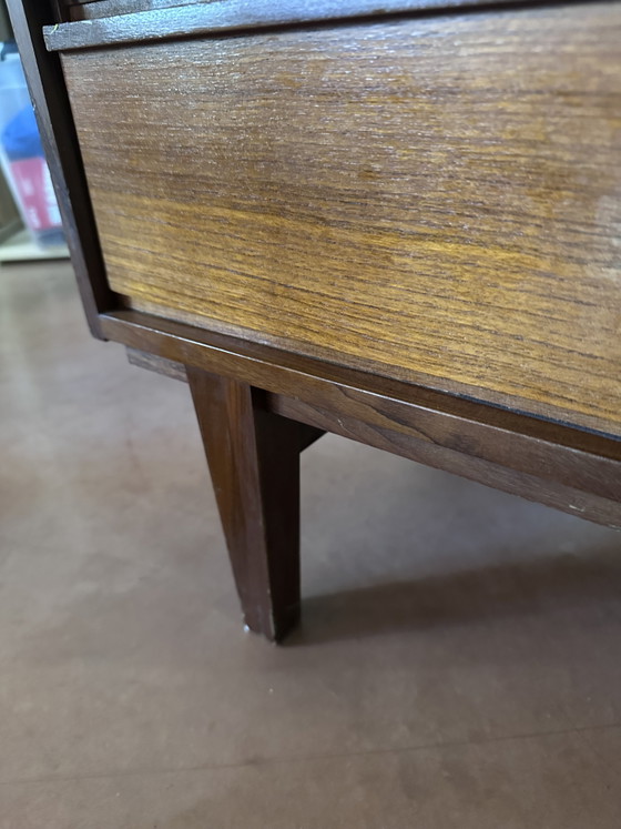 Image 1 of Commode vintage en placage teck des années 1950/60
