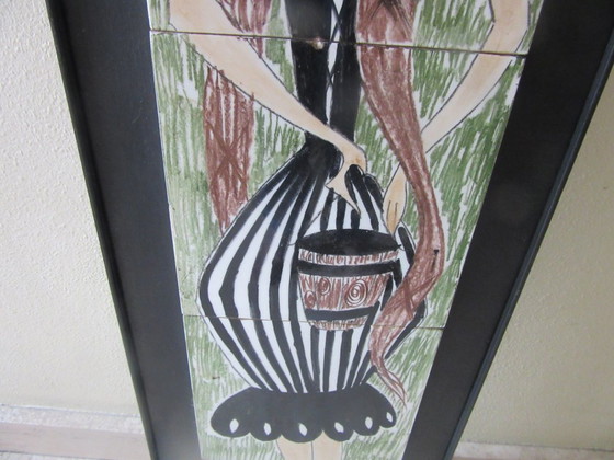 Image 1 of Piastrella in ceramica Belarti da appendere al muro, raffigurante una ragazza giovane, stile anni '60, retrò vintage.