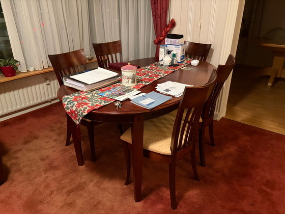 Image 1 of Eettafel set mahonie 