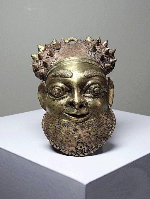 Small gilded bronze Oba mask Bamoun, Cameroon, vintage Africa