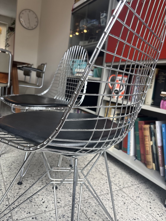 Image 1 of Silla Vitra Eames Wired 2x