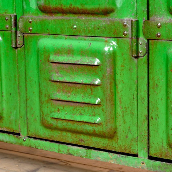 Image 1 of Armadietto industriale, anni '50