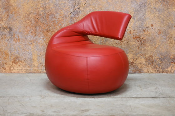 Image 1 of Red leather Leolux Gisa designer swivel armchair
