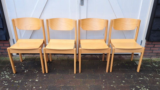 Image 1 of 4 x Deense Design Stoelen Stapelbaar