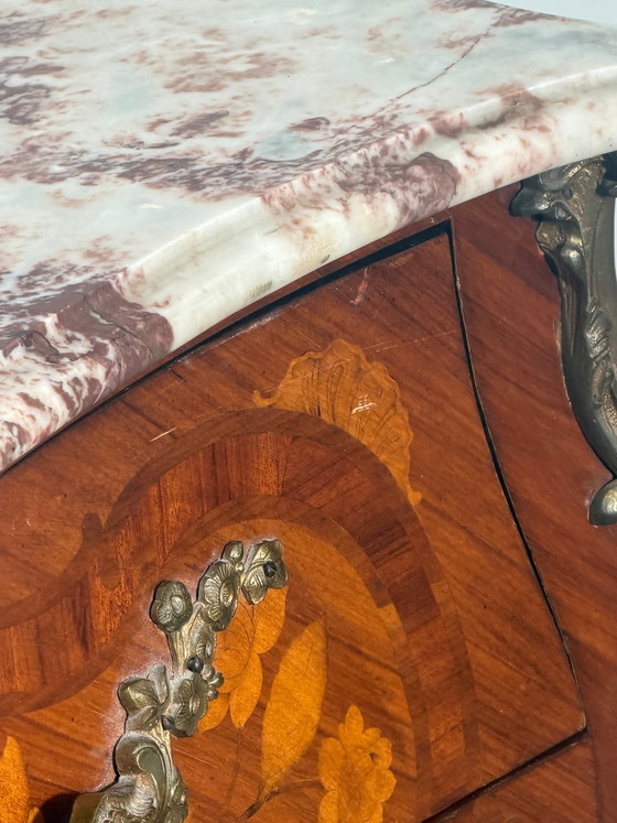 Cassettiera antica con intarsi e piano in marmo – Cassettiere, Wood (photo 7 of 8)