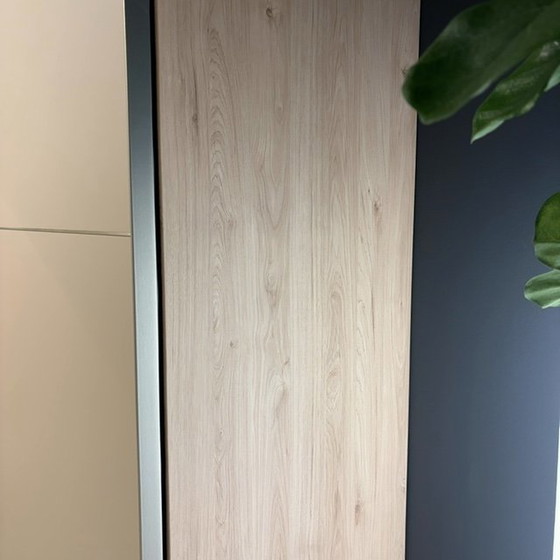 Image 1 of Armadio con ante scorrevoli Nolte Concept ME310