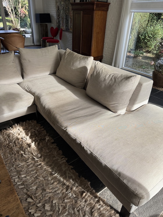 Image 1 of Linteloo Plaza Hotel Corner Sofa