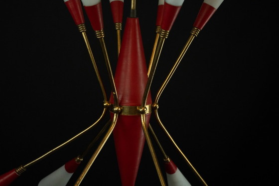 Image 1 of Araña de 12 luces de mediados de siglo a la manera de Stilnovo. Italia años 50