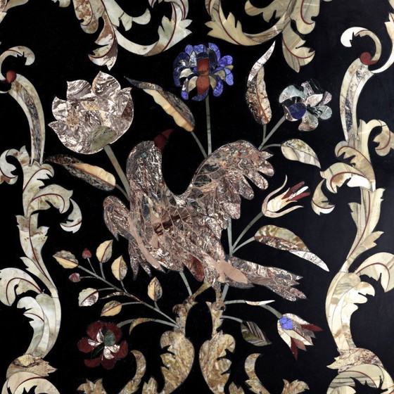 Image 1 of 20e-eeuwse Italiaanse handgemaakte salontafel met smeedijzeren frame en ingelegd marmeren blad