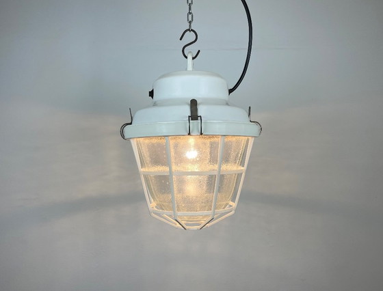 Image 1 of Weiße Industrie-Fabrikkäfigleuchte von Elektrosvit, 1980er Jahre