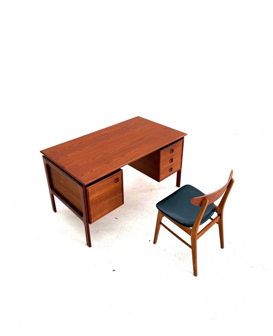 Vintage Danish Teak Desk, Arne Vodder ‘60 – Wood (photo 9 of 14)